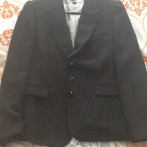 Very Rich in color Black Tahari Blazer.