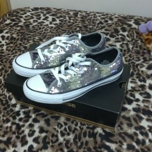 ❌❌HOLD! Sequin Converse