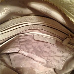 Michael Kors Bags - Michael Kors ivory purse/tote bag brand new!! Michael Kors Bags - Michael Kors ivory purse/tote bag brand new!!