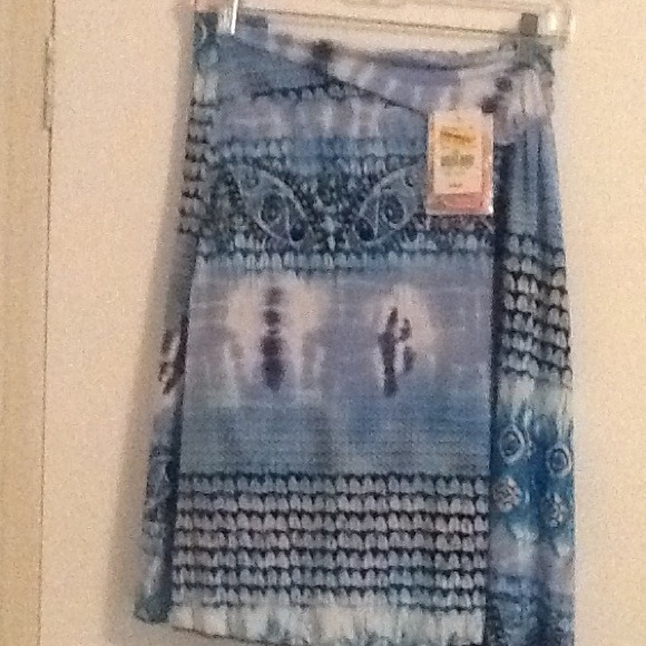 NWT! Beautiful!! Just Reduced!
