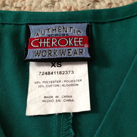 Top & Bottom Scrub Set - Picture 2 of 2