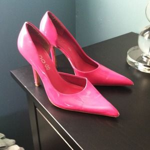 ALDO pink pumps