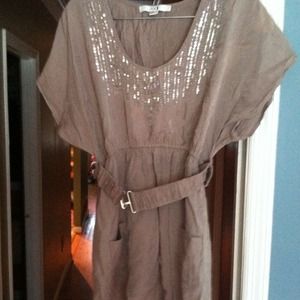 Forever 21 tunic with sequence