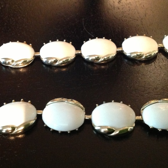 Sold - Picture 2 of 4