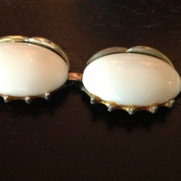 Sold - Picture 4 of 4