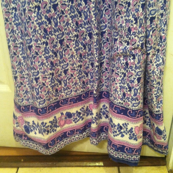 Maxi floral hippie dress! - Picture 2 of 3