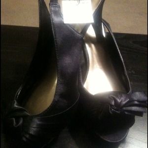Black, peep toe, sling back heel