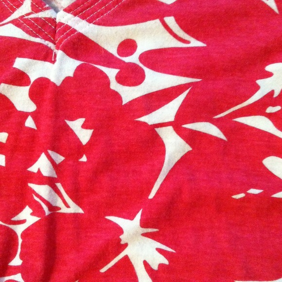 Pink Floral Tropical Print V-Neck - Picture 2 of 3