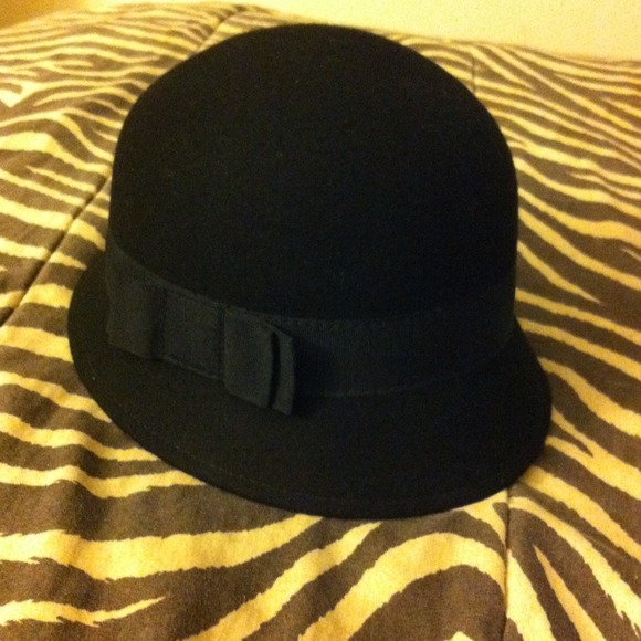 🎉SALE🎉Black English style hat