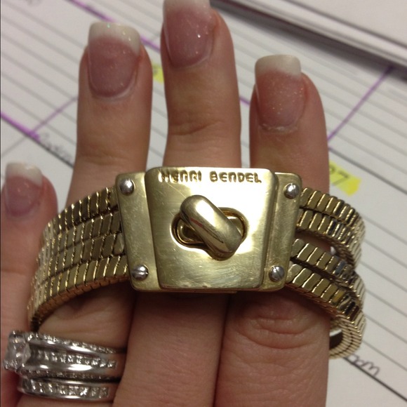 Henri Bendel Jewelry - 🎉SOLD🎉Henri bendel bracelet Henri Bendel Jewelry - 🎉SOLD🎉Henri bendel bracelet