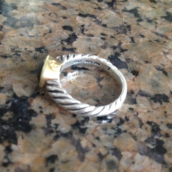 David Yurman Black Onyx Ring ❤️🎀SOLD TO ALLY❤️🎀 - Picture 3 of 4