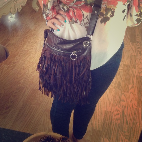 Cute brown frayed purse.