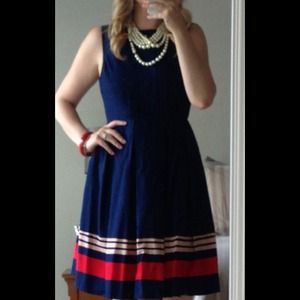 2 Jason Wu dresses and green Kate Spade earrings