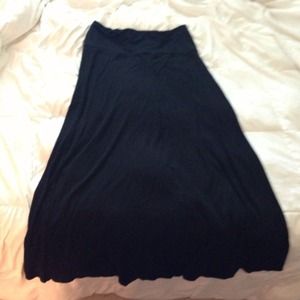 Gap black maxi skirt.  Offers Accepted! 📝