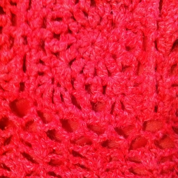 Stunning Vintage Pink Crochet Sweater - Picture 2 of 3