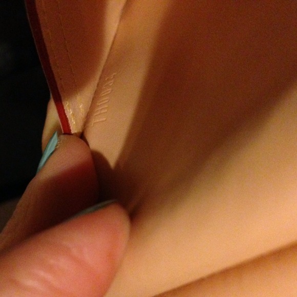 ⭕SOLD Locally⭕Louis Vuitton White Porte-Tresor - Picture 3 of 3