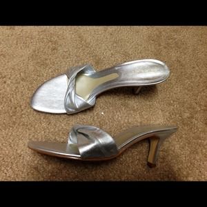 BCBG Girls Max Azria Silver Leather heels
