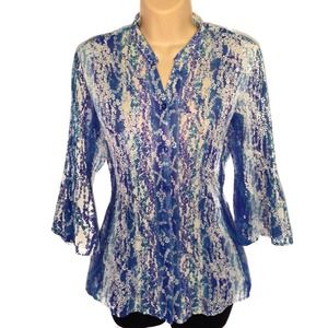 🚫SOLD🚫#127 Adorable Top by Fashion Bug