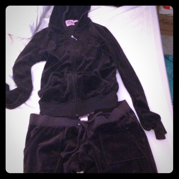 Dark brown small Juicy Couture velour set