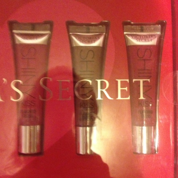 VS Beauty Rush Shiny Kiss flavored gloss - Picture 3 of 4