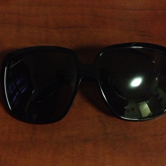 Gucci sunglasses