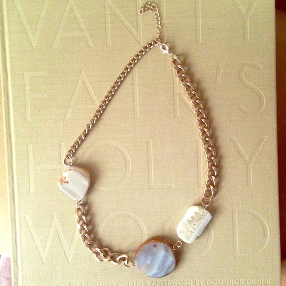 Chain & Stone Necklace