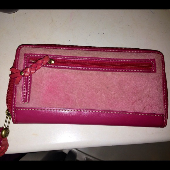 JUICY COUTURE WALLET! - Picture 3 of 3