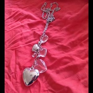 🚫❌SOLD❌🚫Hearts 💕💕 necklace