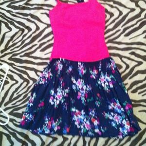 💕💕SOLD💕💕 Express cami and skirt (outfit)