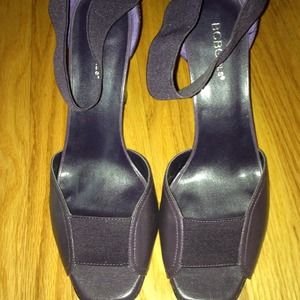 BCBG SHOES- Size 10 Only