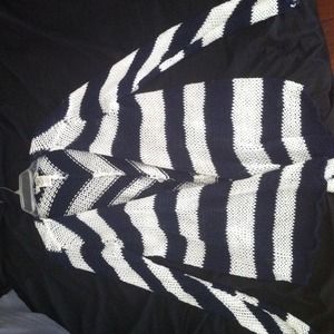 BB Dakota navy/ivory stripe cardi/sweater, Medium