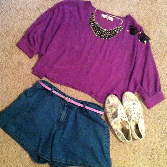 ❌SOLD❌Sheer purple batwing crop top