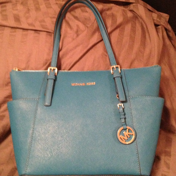 -Sold- Michael Kors Jet Setter Tote Bag