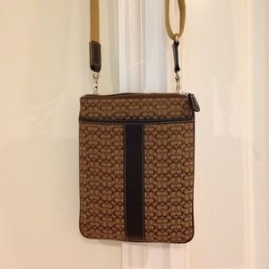 Authentic coach shoulder bag