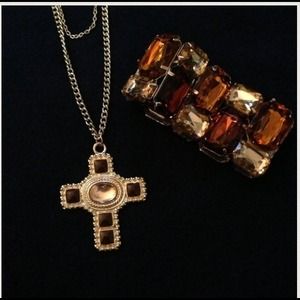 💢 REDUCED 💢 Matching Necklace & Bracelet