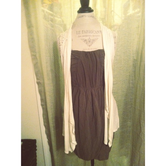 Relaxed Lacy Back Cream Vest