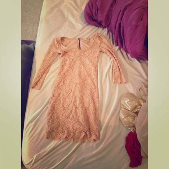 NUDE PINK DRESS $20