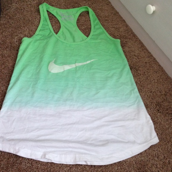 Nike tank top