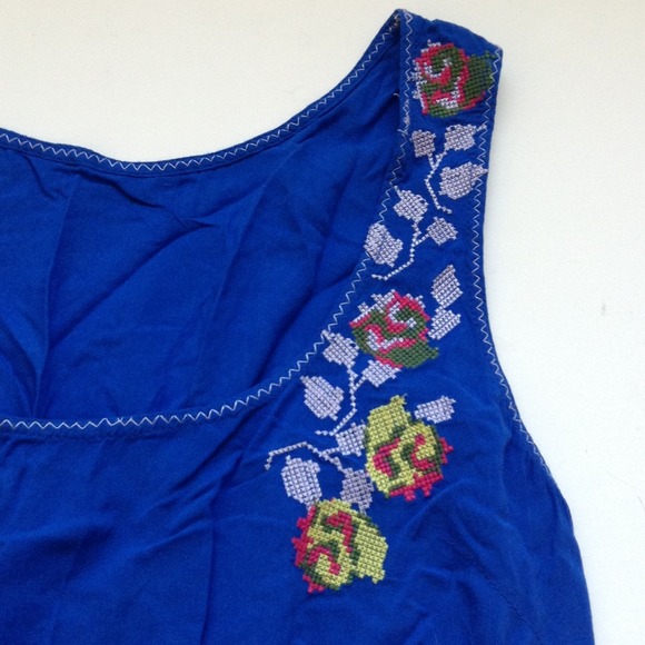 F21 | electric blue top | size medium - Picture 4 of 4