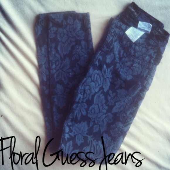 Floral Guess Jeans