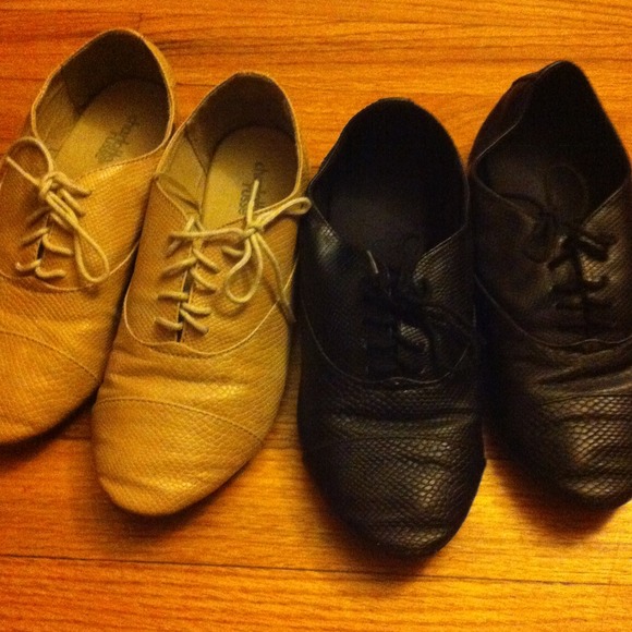 Bundle of Charlotte Russe shoes. - Picture 1 of 3