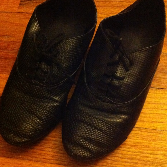 Bundle of Charlotte Russe shoes. - Picture 3 of 3