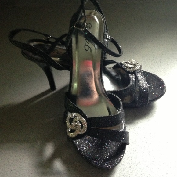 Black sequin shoes