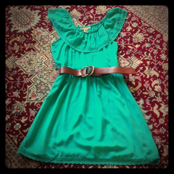 Derek Heart Dresses & Skirts - 🎁Teal ruffle dress