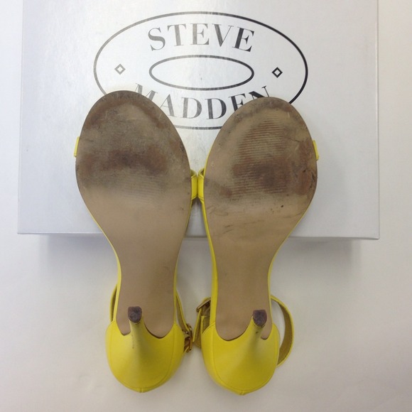 Sold: Yellow Realove Ankle Strap Sandals - Picture 4 of 4