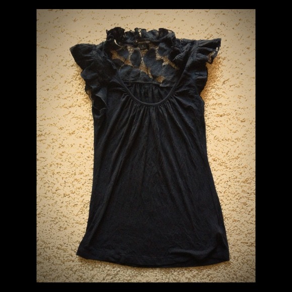 Black lace collar & shoulder F21 blouse
