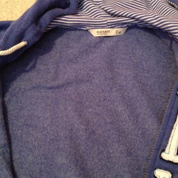 Old Navy Sweatshirt Zip Up - Picture 4 of 4