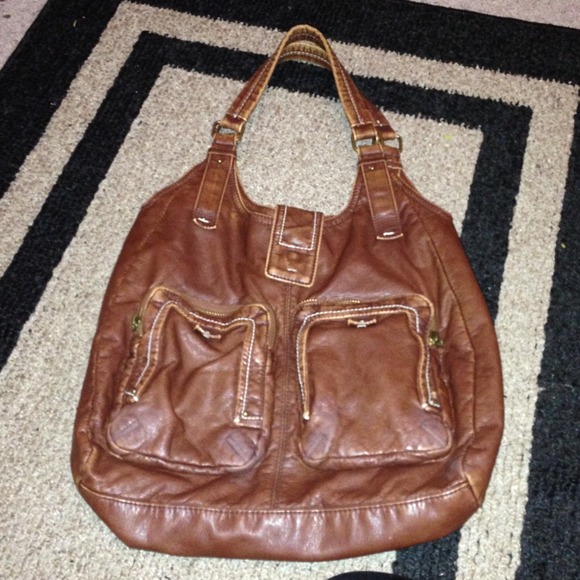 Adorable leather purse!