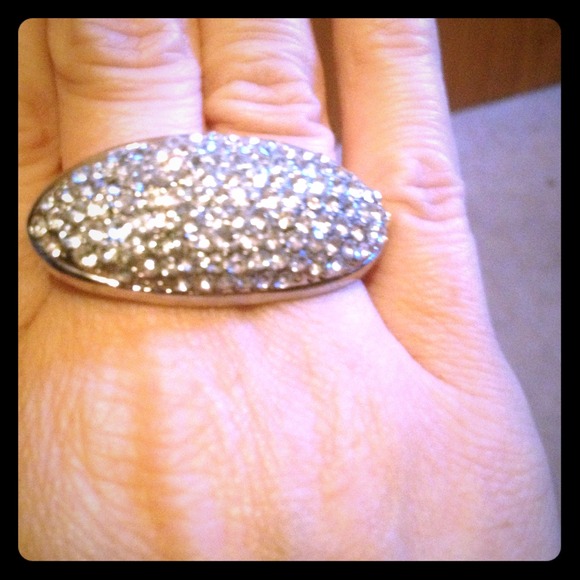 Two finger ring