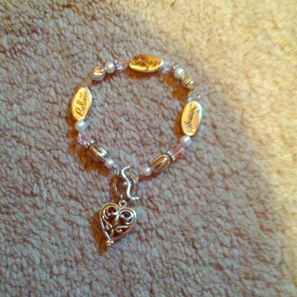Lobster clasp bracelet